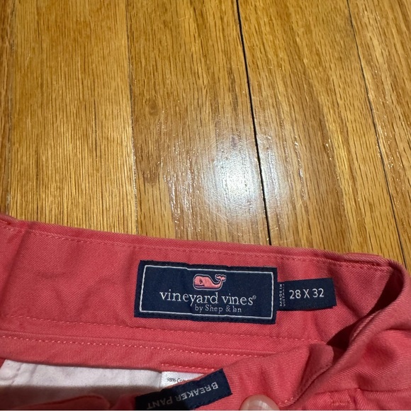 Vineyard Vines Men's 28x32 Slim Fit Breaker Pants - Picture 3 of 11